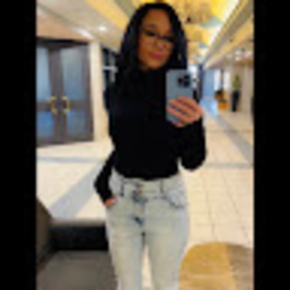 melody_bernard